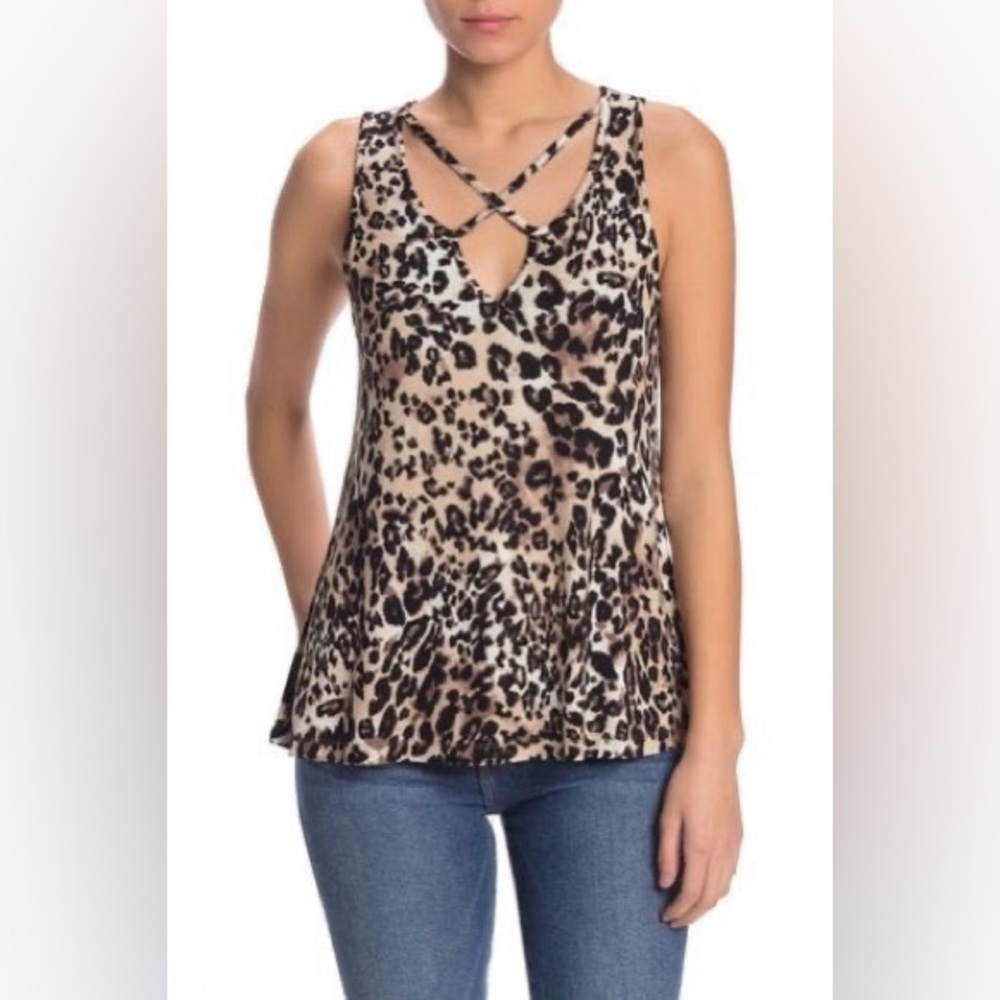 Bobeau petite leopard top nwt